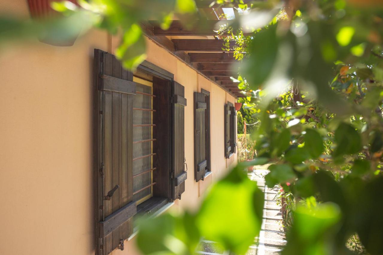 Residence On The Hill Near The Sea Siviri Bagian luar foto